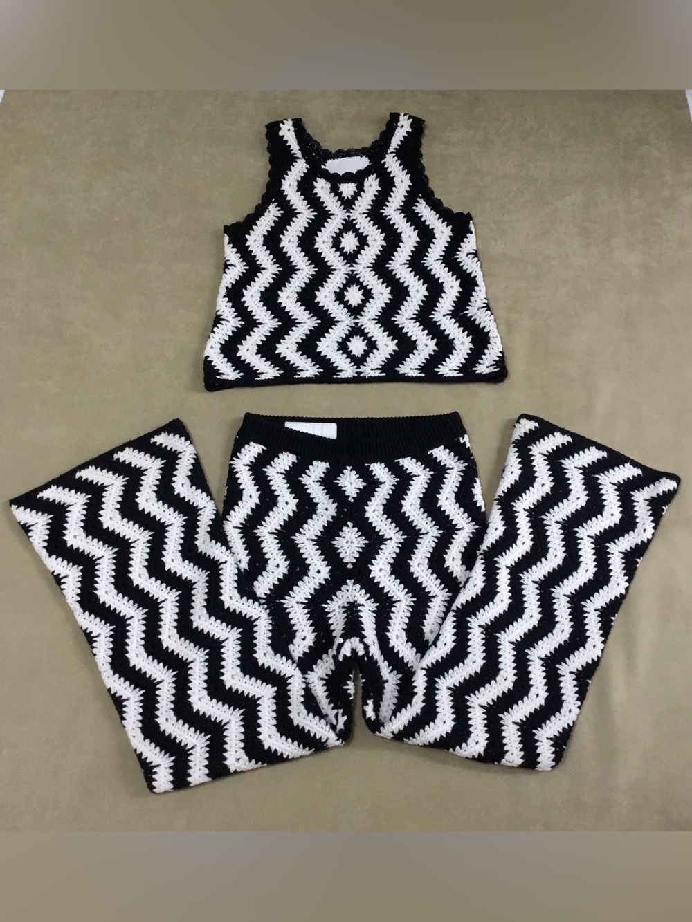 Zara Kids Black & White Crochet Knit - Sleeveless Top & Pants - K805
